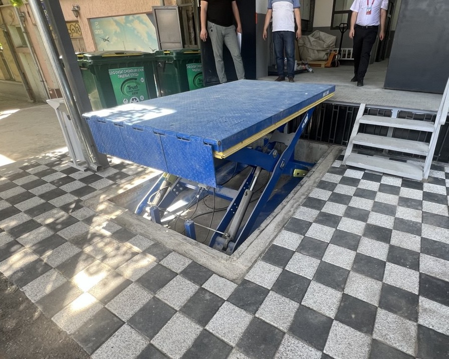 Стол подъемный